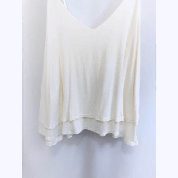 0102 NEW White Cami Spaghetti Strap Top - Picture 3 of 8